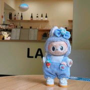 Yellow Bear Pants + T-shirt + Hat (without shoes doll)